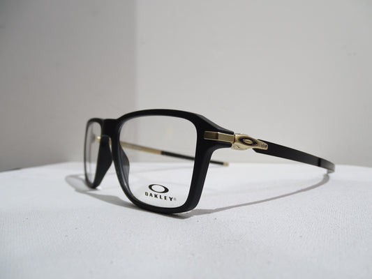 OAKLEY Eyewear