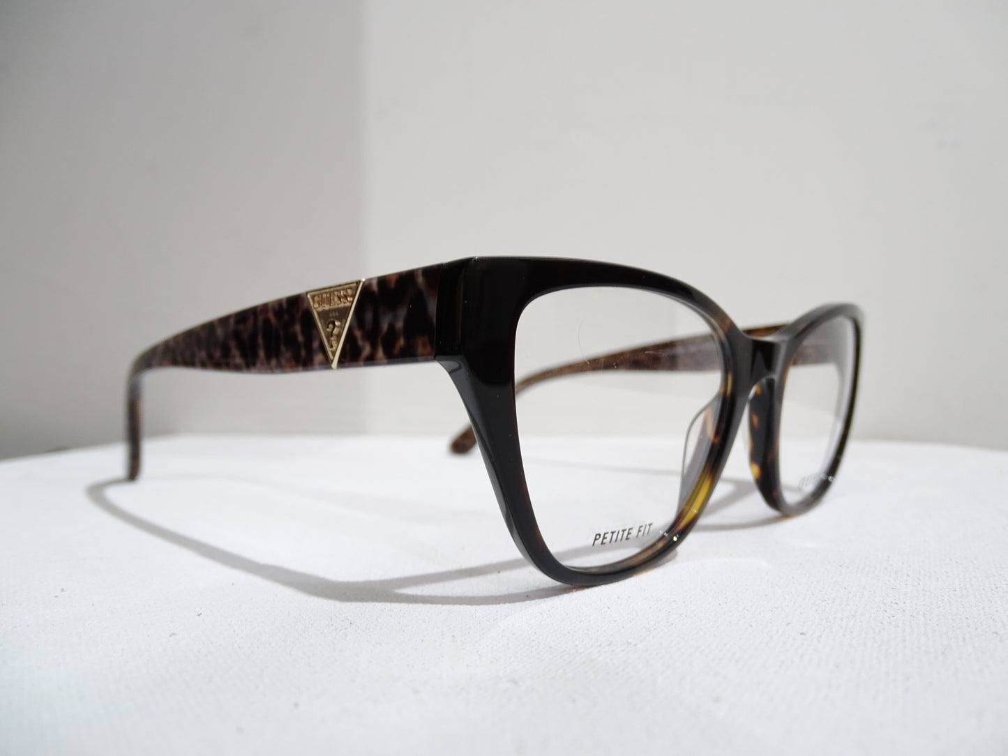 GUESS Eyewear